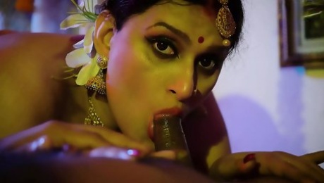 MALLU VARGABI BHABHI 1ST WEEDING NIGHT  WITH HER SERVENT AND ANAL SEX